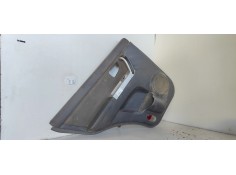 Recambio de guarnecido puerta trasera izquierda para kia sorento 2.5 crdi cat referencia OEM IAM 833503E000  