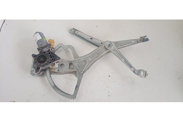 Recambio de elevalunas delantero derecho para mercedes-benz clase m (w163) 430 (163.172) referencia OEM IAM 119151101 9137041105