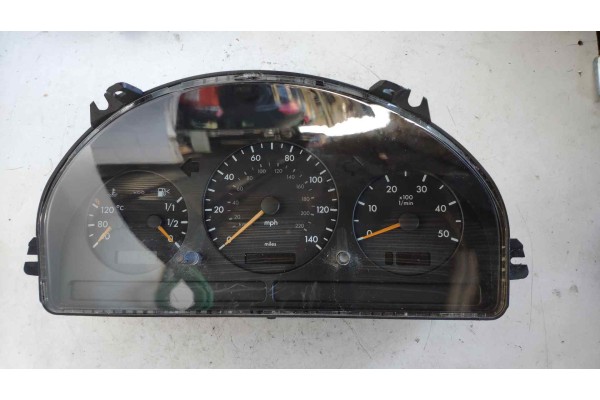 Recambio de cuadro instrumentos para mercedes-benz clase m (w163) 2.7 cdi 20v cat referencia OEM IAM A1635403011  