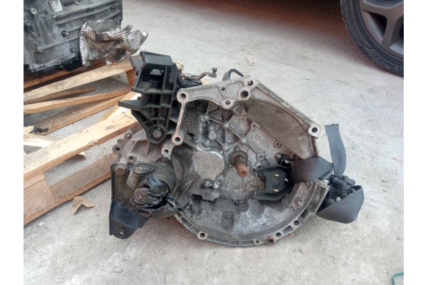 Recambio de caja cambios para peugeot 207 referencia OEM IAM 20CQ87  