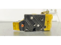 Recambio de cerradura puerta trasera izquierda para volvo xc90 2.4 d5 163 4x4 referencia OEM IAM   