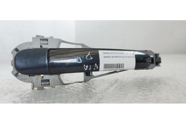 Recambio de maneta exterior delantera derecha para skoda octavia combi (1z5) 2.0 tdi 140 referencia OEM IAM   