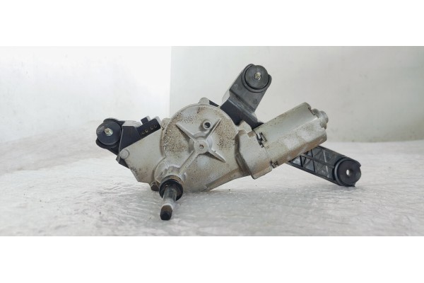Recambio de motor limpia trasero para hyundai i10 1.1 i referencia OEM IAM 98700OX000  