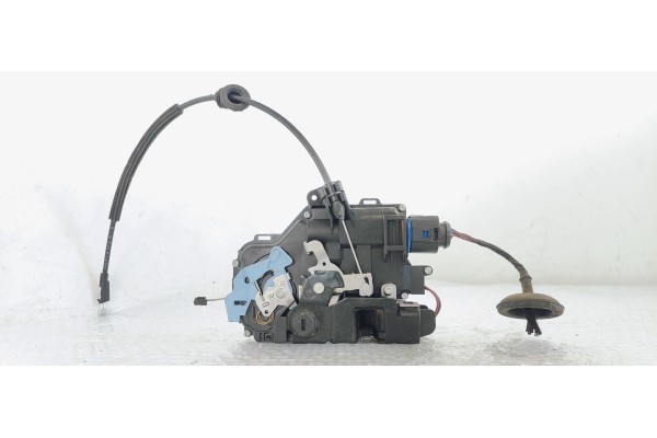 Recambio de cerradura puerta trasera izquierda para skoda octavia combi (1z5) 2.0 tdi 140 referencia OEM IAM 7L0839015D  