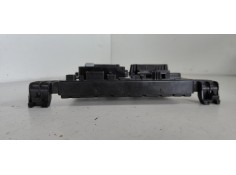 Recambio de caja reles / fusibles para opel astra j lim. selective referencia OEM IAM 365927271  