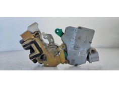 Recambio de cerradura puerta trasera izquierda para nissan terrano/terrano.ii (r20) 2.7 turbodiesel referencia OEM IAM   