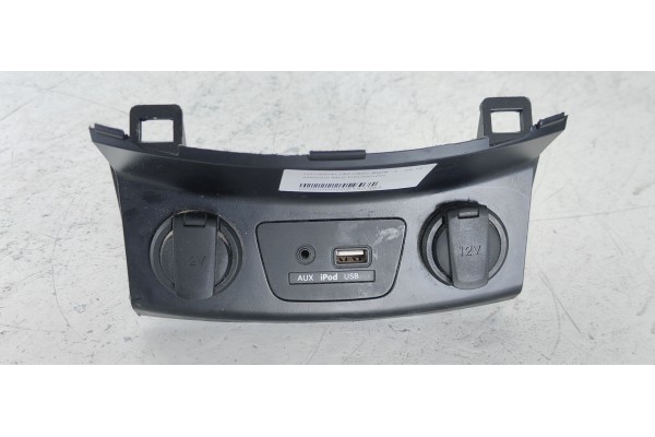 Recambio de mando multifuncion para hyundai i30 (gd) style referencia OEM IAM   