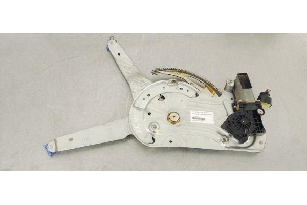 Recambio de elevalunas delantero derecho para volvo xc90 2.4 d5 163 4x4 referencia OEM IAM 101354XXX  