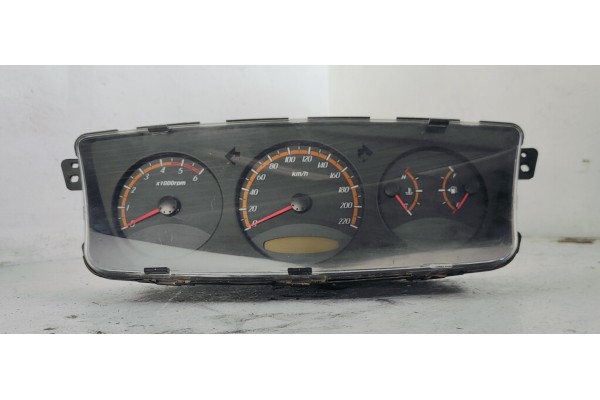 Recambio de cuadro instrumentos para ssangyong actyon 200 xdi referencia OEM IAM 8021031531  
