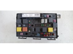 Recambio de caja reles / fusibles para opel astra h berlina 1.7 16v cdti referencia OEM IAM 13181658 5DK00866831 743381