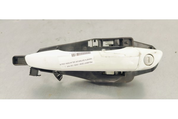 Recambio de maneta exterior delantera izquierda para peugeot 3008 1.5hdi 130 fap referencia OEM IAM   