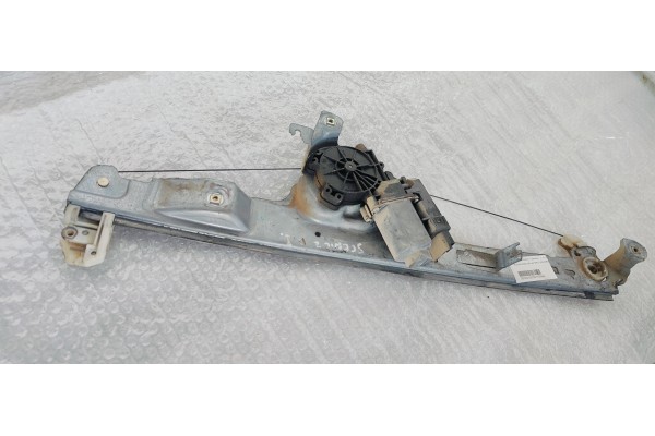 Recambio de elevalunas delantero izquierdo para renault scenic ii emotion referencia OEM IAM   