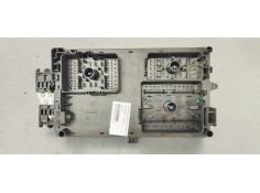 CAJA RELES / FUSIBLES 13222782 