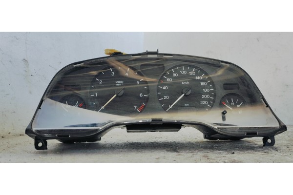 Recambio de cuadro instrumentos para opel zafira a elegance referencia OEM IAM ER09228762  