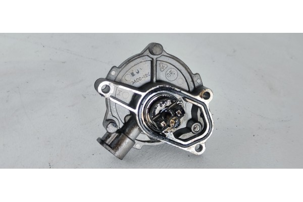 Recambio de depresor freno / bomba vacio para hyundai i30 1.6 crdi cat referencia OEM IAM   