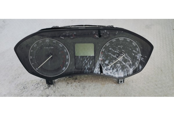 Recambio de cuadro instrumentos para skoda octavia combi (1z5) 2.0 tdi 140 referencia OEM IAM 1Z0920822D  