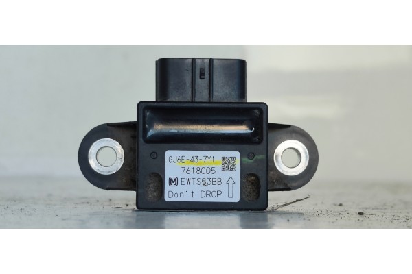 Recambio de sensor para mazda 6 berlina (gg) 2.0 diesel cat referencia OEM IAM GJ6E437Y1  