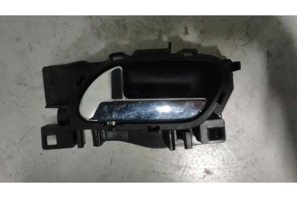 Recambio de maneta interior delantera izquierda para peugeot 5008 premium referencia OEM IAM 9683446877  