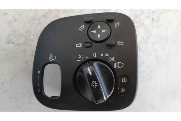 Recambio de mando luces para mercedes-benz clase a (w168) 1.4 cat referencia OEM IAM A2035451204  