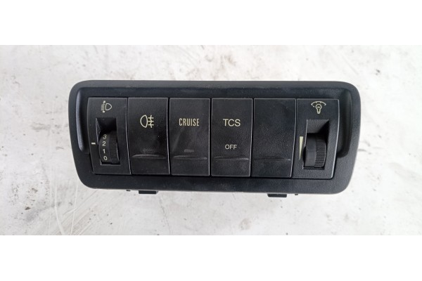 Recambio de mando luces para hyundai sonata (y4) 2.7 v6 gls referencia OEM IAM 848413C100  