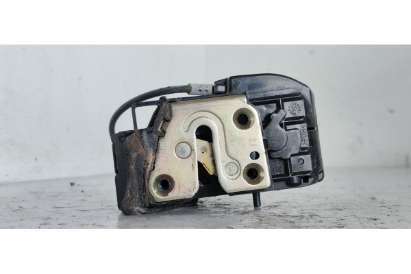 Recambio de cerradura puerta trasera derecha para nissan murano (z50) 3.5 v6 cat referencia OEM IAM   