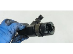 Recambio de inyector para renault scenic ii emotion referencia OEM IAM 0445110110B  