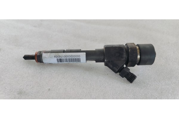 Recambio de inyector para renault scenic ii emotion referencia OEM IAM 0445110110B  