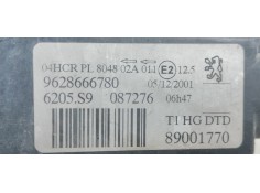 Recambio de faro derecho para peugeot 206 berlina 1.4 hdi referencia OEM IAM 9628666780  