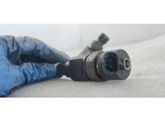Recambio de inyector para renault scenic ii emotion referencia OEM IAM 0445110110B  