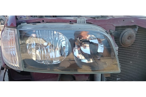 Recambio de faro derecho para kia joice ls referencia OEM IAM   