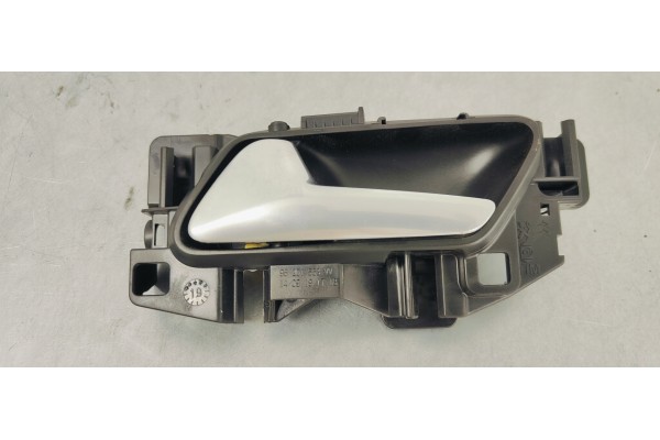 Recambio de maneta interior trasera izquierda para peugeot 3008 1.5hdi 130 fap referencia OEM IAM 98201553VV  