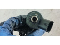 Recambio de inyector para renault scenic ii emotion referencia OEM IAM 0445110110B  