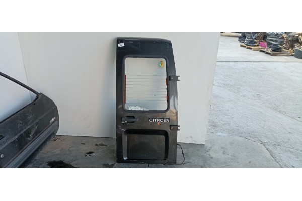 Recambio de puerta trasera derecha para citroen c15 1.1 referencia OEM IAM   