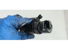 Recambio de inyector para renault scenic ii emotion referencia OEM IAM 0445110110B  