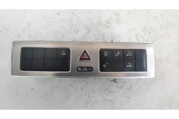 Recambio de warning para mercedes-benz clase a (w168) 1.4 cat referencia OEM IAM 2038214481 33631701 