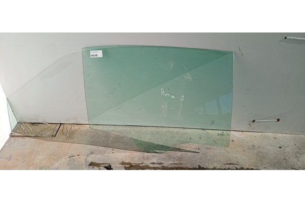 Recambio de luna trasera derecha para bmw serie 7 (e65/e66) 3.0 cat (n52) referencia OEM IAM   