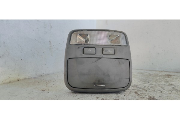Recambio de luz interior para hyundai santa fe (sm) 2.0 crdi cat referencia OEM IAM 92830390  