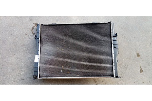 Recambio de radiador agua para bmw serie 1 berlina (e81/e87) 2.0 16v referencia OEM IAM 754750404  