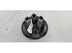 Recambio de rejilla delantera para volkswagen polo berlina (6n2) 1.4 referencia OEM IAM 3B0853601  