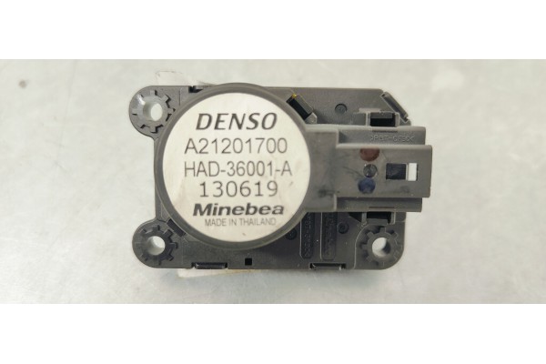 Recambio de motor apertura trampillas climatizador para peugeot 3008 1.5hdi 130 fap referencia OEM IAM A21201700  