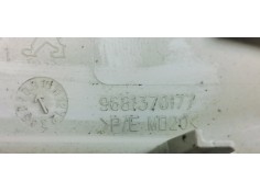 Recambio de luz interior para peugeot 5008 1.6 hdi 110 fap referencia OEM IAM 9681370177  