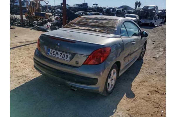 Recambio de paragolpes trasero para peugeot 207 cc 1.6i 120 referencia OEM IAM   