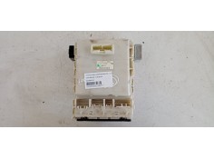 Recambio de caja reles / fusibles para toyota yaris (ksp9/scp9/nlp9) 1.3 cat referencia OEM IAM 8273052700 7D100823 