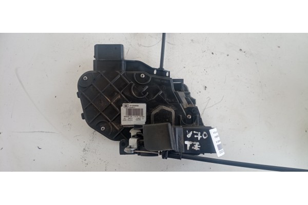 Recambio de cerradura puerta trasera izquierda para volvo v70 familiar 2.4 diesel cat referencia OEM IAM 31253659  