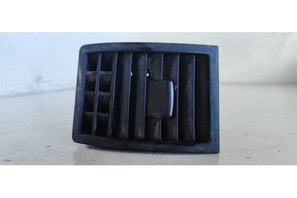 Recambio de rejilla aireadora para volkswagen touareg (7la) 3.0 v6 tdi dpf referencia OEM IAM 7L6819704D  