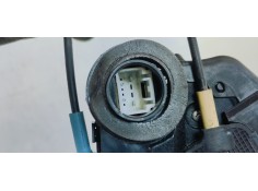 Recambio de cerradura puerta trasera derecha para toyota verso 1.6d4d 112 fap referencia OEM IAM A084219  