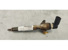 Recambio de inyector para renault scenic ii 1.5dci 105 referencia OEM IAM 8200380253  