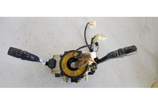 Recambio de mando multifuncion para ssangyong rexton 270 xdi premium referencia OEM IAM 8593008C40 6153AE1000 