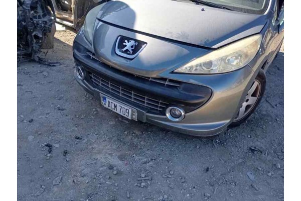 Recambio de paragolpes delantero para peugeot 207 cc 1.6i 120 referencia OEM IAM   