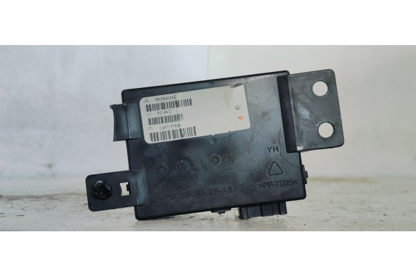 Recambio de modulo electronico para lancia thema 3.0jtd 240 fap referencia OEM IAM 56038903AD  